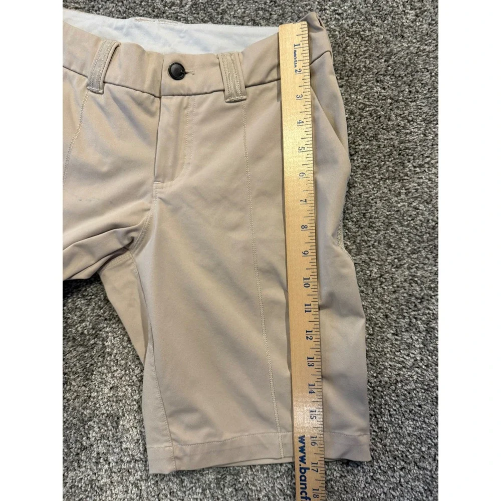 Lululemon‎ Athletica Tan Shorts Size 4 Casual Golf Walking